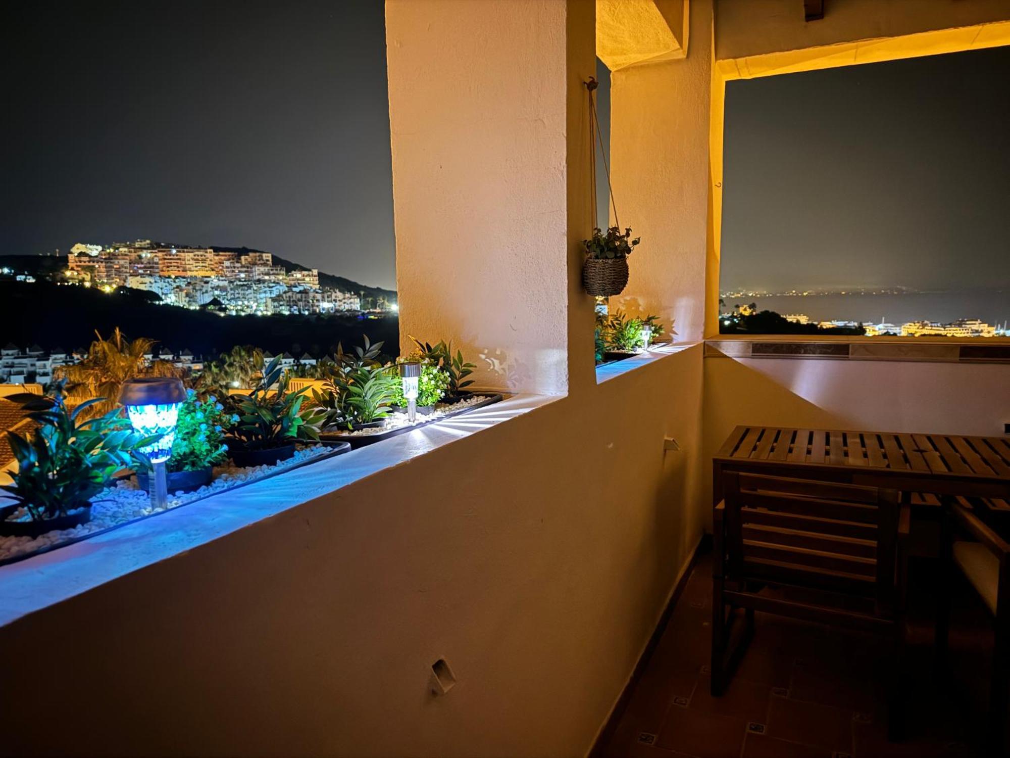 Casa Feliz - Penthouse In Manilva Daire Dış mekan fotoğraf