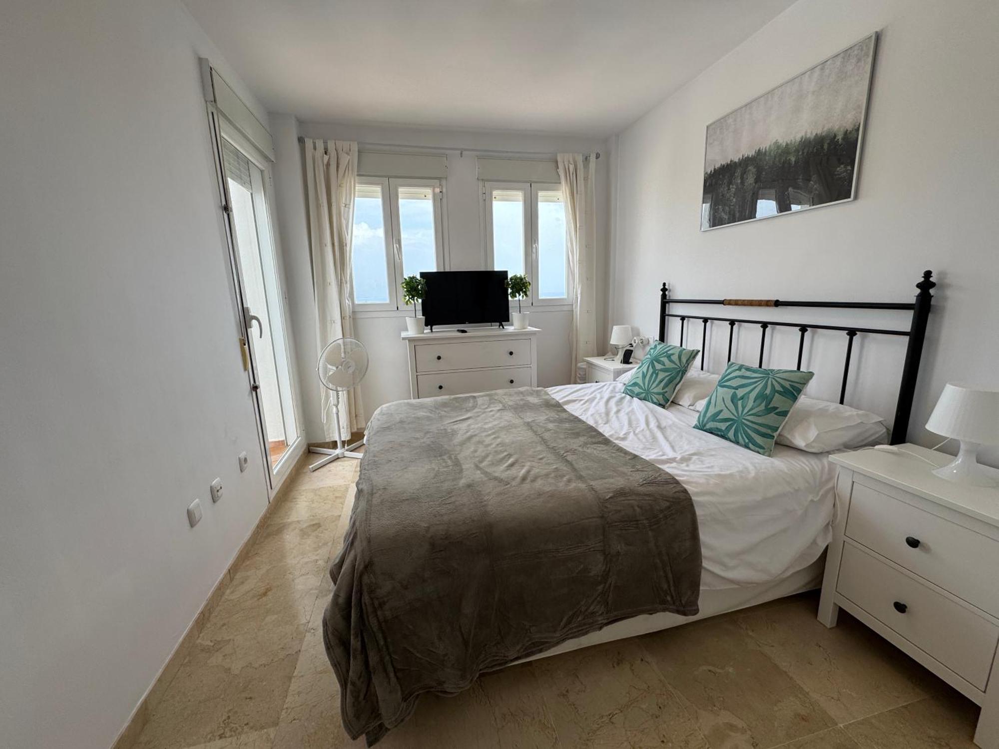 Casa Feliz - Penthouse In Manilva Daire Dış mekan fotoğraf